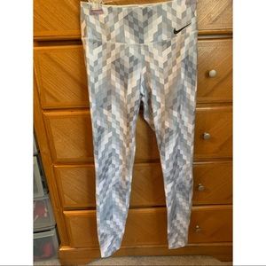 Nike dri-fit athletic pants